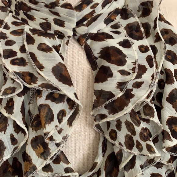 Boston Proper Ruffle Animal Print Top - Picture 3 of 7